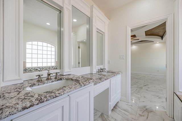 519 E County Rd 138, Midland, TX 79706