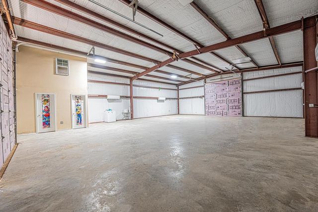 519 E County Rd 138, Midland, TX 79706