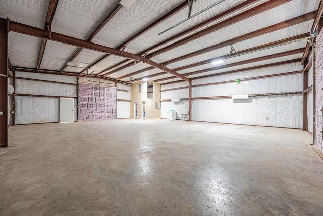 519 E County Rd 138, Midland, TX 79706