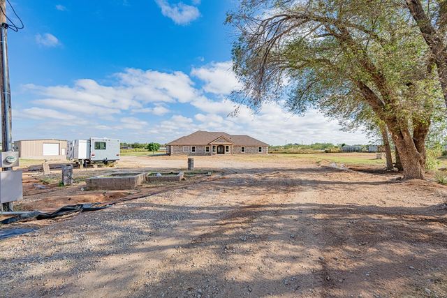 519 E County Rd 138, Midland, TX 79706