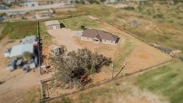 519 E County Rd 138, Midland, TX 79706