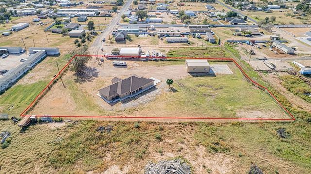 519 E County Rd 138, Midland, TX 79706