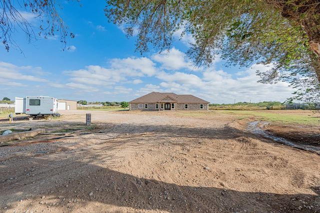 519 E County Rd 138, Midland, TX 79706