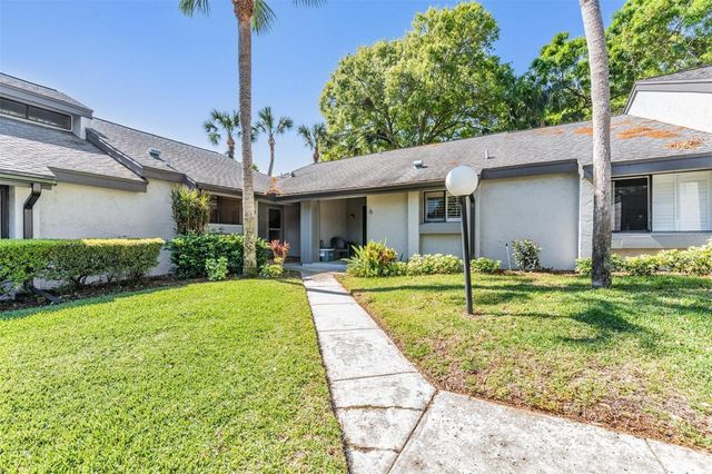90 S HIGHLAND AVENUE 6, Tarpon Springs, FL 34689