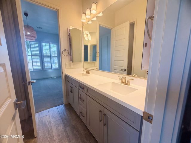 7552 E PERALTA Avenue, Mesa, AZ 85212