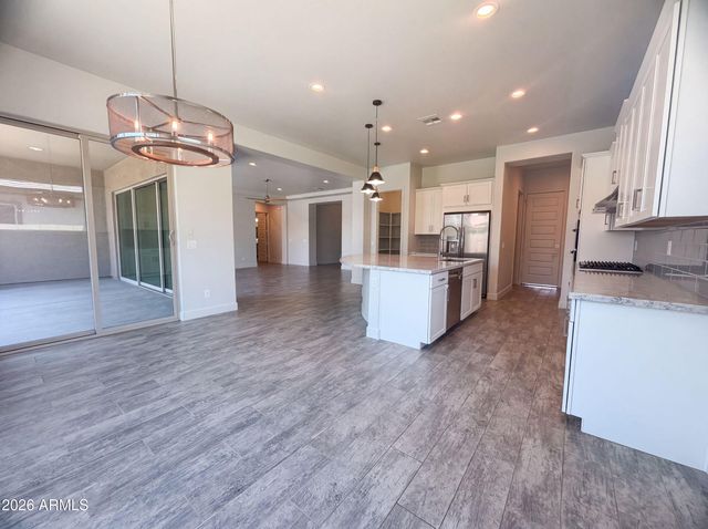 7552 E PERALTA Avenue, Mesa, AZ 85212