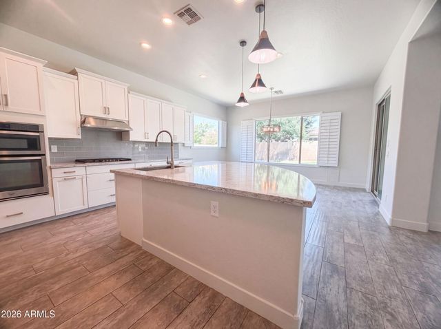 7552 E PERALTA Avenue, Mesa, AZ 85212