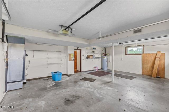 227 Kinchloe Mill Road, Jonesborough, TN 37659