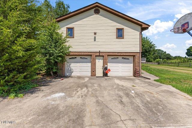 227 Kinchloe Mill Road, Jonesborough, TN 37659