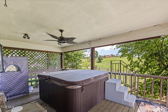 227 Kinchloe Mill Road, Jonesborough, TN 37659