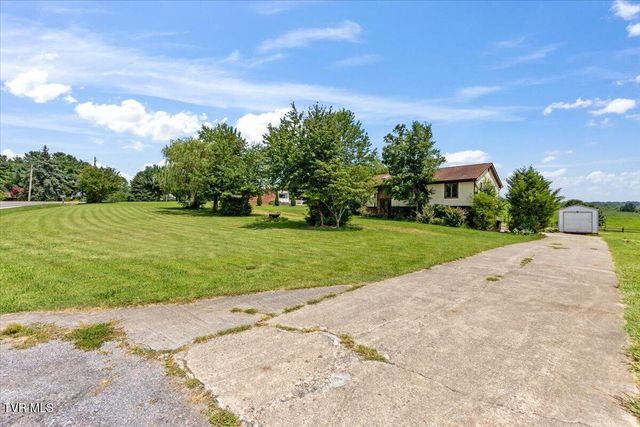 227 Kinchloe Mill Road, Jonesborough, TN 37659
