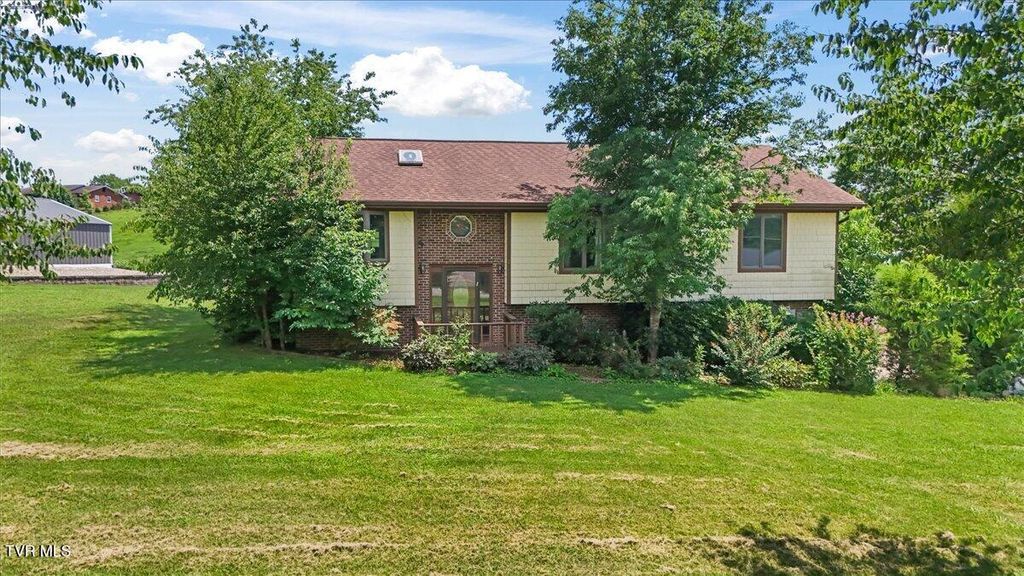227 Kinchloe Mill Road, Jonesborough, TN 37659