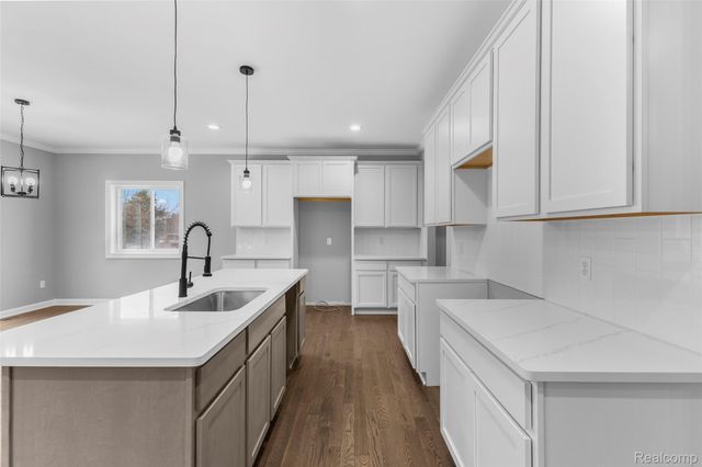 1151 Brendan Bay Drive, Grand Blanc, MI 48439