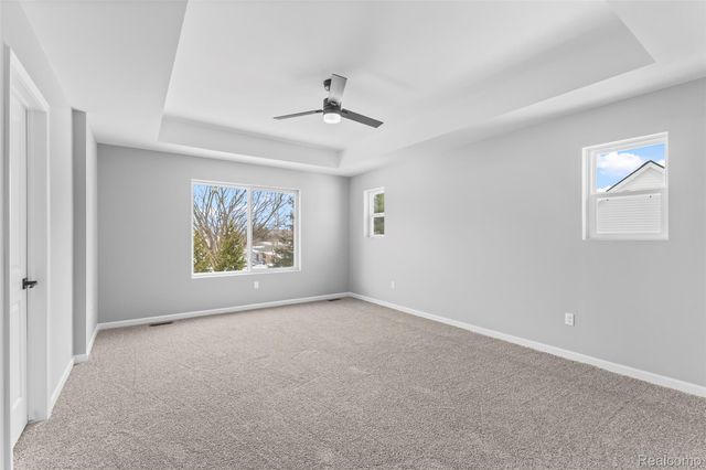 1151 Brendan Bay Drive, Grand Blanc, MI 48439