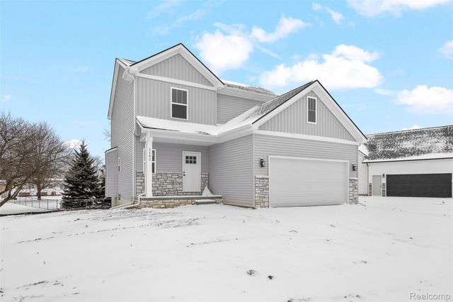 1151 Brendan Bay Drive, Grand Blanc, MI 48439