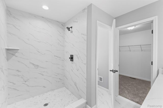 1151 Brendan Bay Drive, Grand Blanc, MI 48439