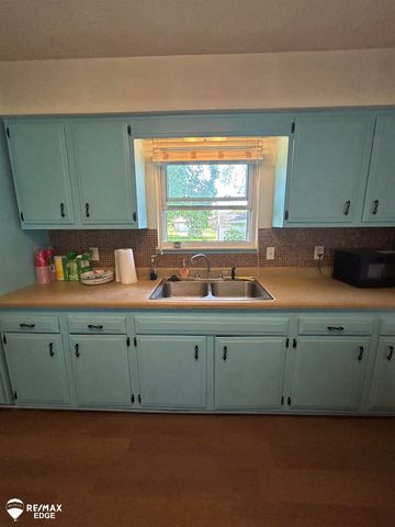 9115 N Vassar Road, Thetford Twp, MI 48458