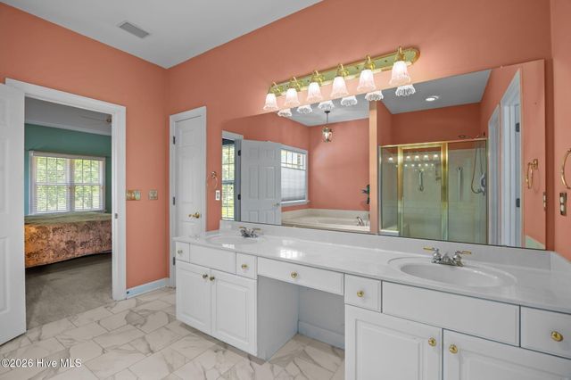 961 Beauvoir Drive NW, Calabash, NC 28467