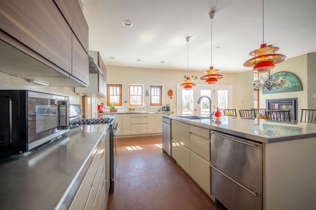 1845 Hatch School Road, Halifax, VT 05358