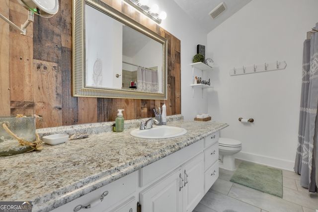 95 Five Oaks Drive, Covington, GA 30014
