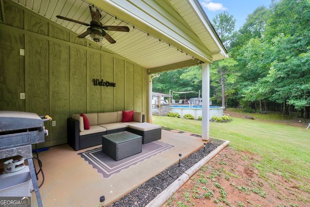 95 Five Oaks Drive, Covington, GA 30014