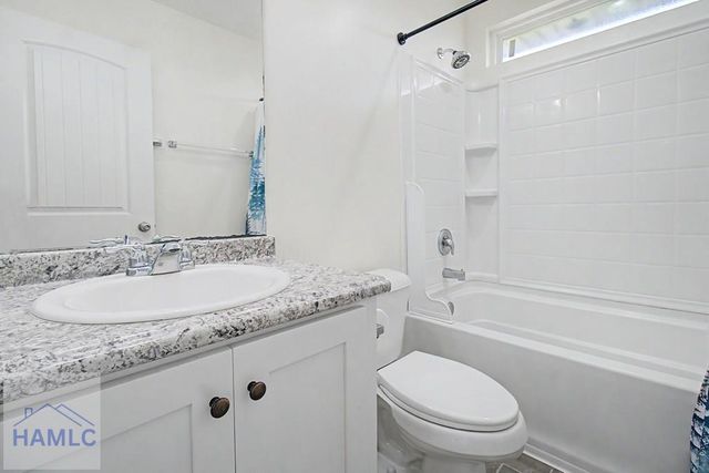 206 Farnsworth Trail, Hinesville, GA 31313