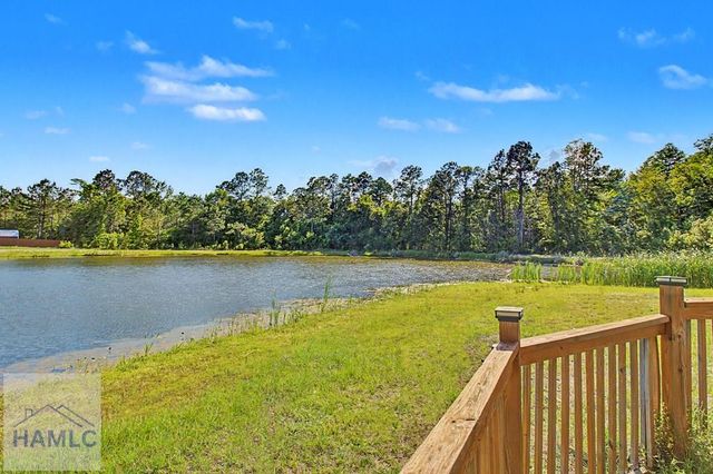 206 Farnsworth Trail, Hinesville, GA 31313