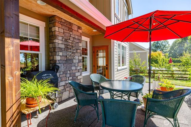 1739 Emerald Way, Lynden, WA 98264