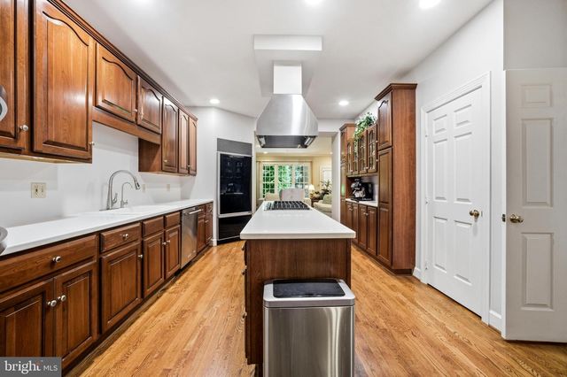 7809 HIDDEN MEADOW TER, Potomac, MD 20854