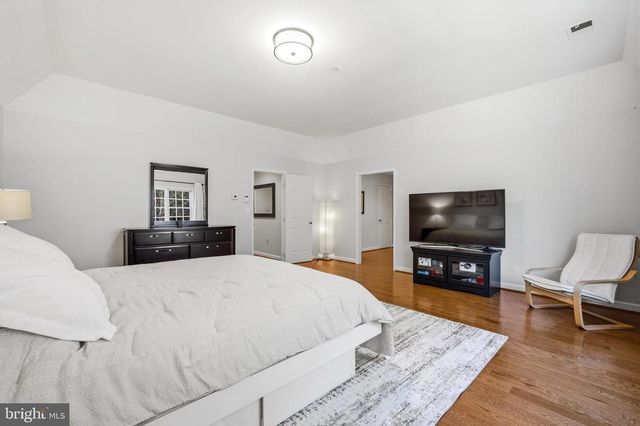 7809 HIDDEN MEADOW TER, Potomac, MD 20854