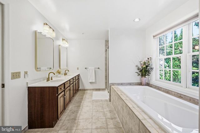 7809 HIDDEN MEADOW TER, Potomac, MD 20854