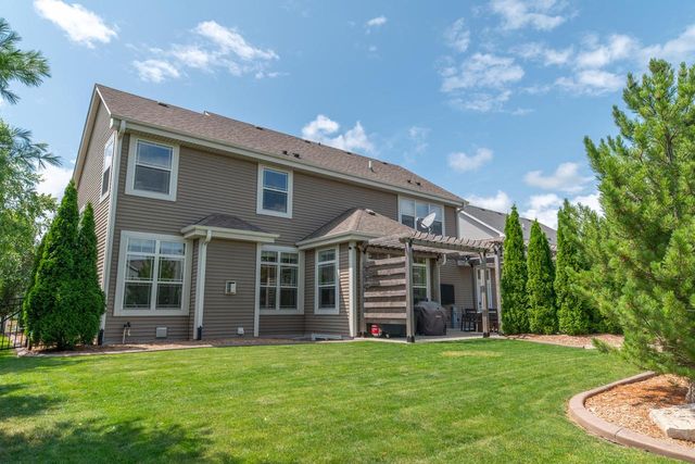 1311 Prairie Creek BOULEVARD, Oconomowoc, WI 53066