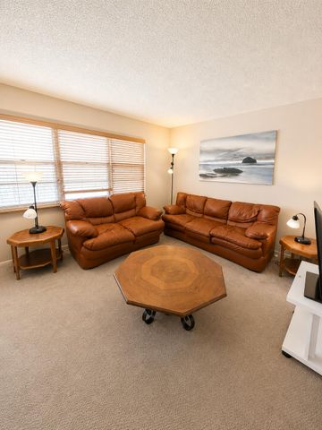 1901 Bermuda Circle F2, Coconut Creek, FL 33066