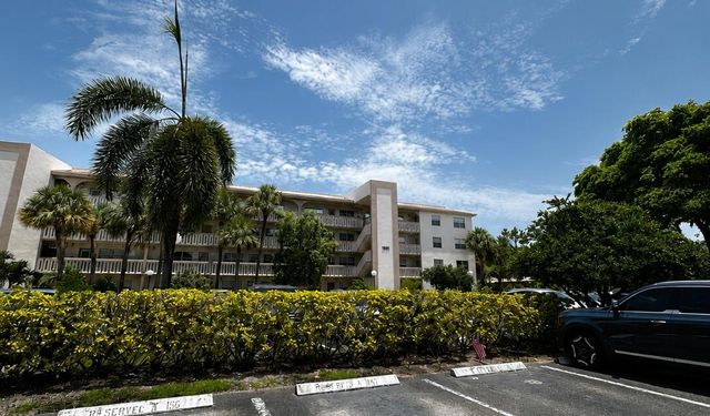 1901 Bermuda Circle F2, Coconut Creek, FL 33066