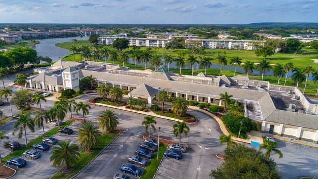 1901 Bermuda Circle F2, Coconut Creek, FL 33066