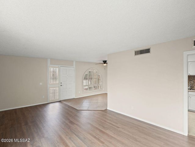 5116 N Pueblo Villas Drive, Tucson, AZ 85704