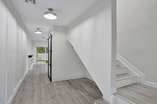 1035 NW 2ND Avenue, Fort Lauderdale, FL 33311
