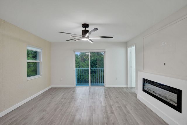 1035 NW 2ND Avenue, Fort Lauderdale, FL 33311