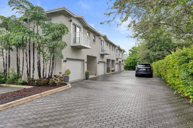 1035 NW 2ND Avenue, Fort Lauderdale, FL 33311