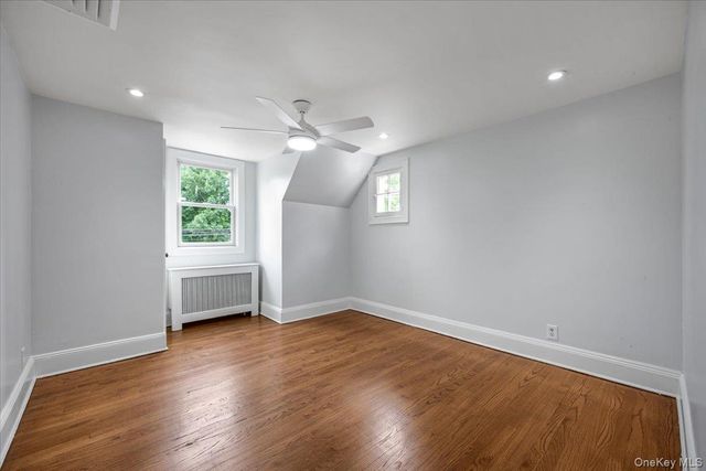 336 W Seaman Avenue, Freeport, NY 11520