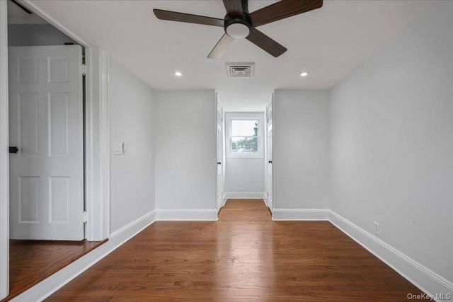 336 W Seaman Avenue, Freeport, NY 11520