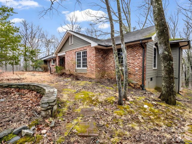 117 Hummingbird Lane, Columbus, NC 28722