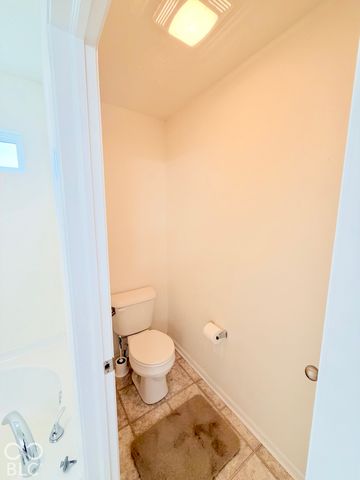 3832 Boundary Bay Drive, Indianapolis, IN 46217