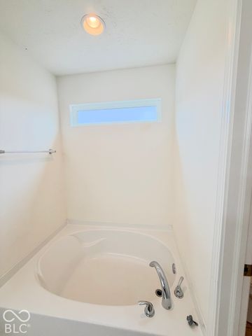 3832 Boundary Bay Drive, Indianapolis, IN 46217