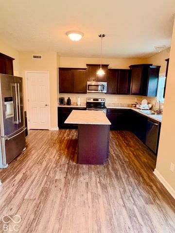 3832 Boundary Bay Drive, Indianapolis, IN 46217