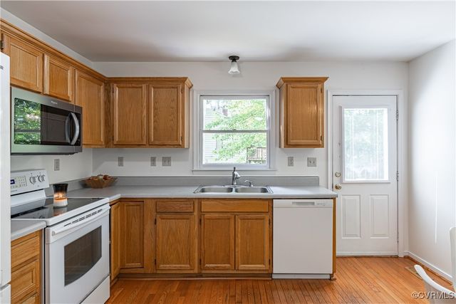 7700 Gallant Fox Ct, Midlothian, VA 23112