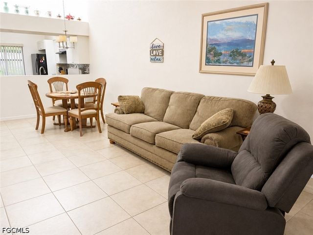 11901 Caraway LN 104, Fort Myers, FL 33908