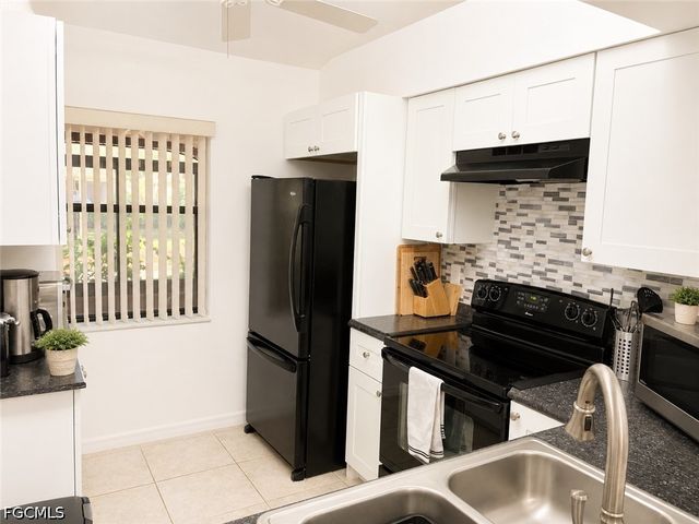 11901 Caraway LN 104, Fort Myers, FL 33908