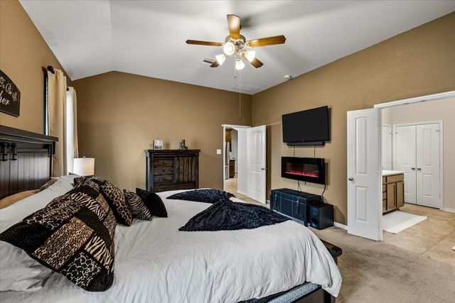 422 Stockport Drive, League City, TX 77573