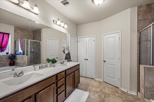 422 Stockport Drive, League City, TX 77573